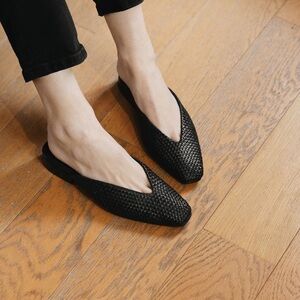 Bembien Faye Mule. Genuine Black Woven Leather. Size EU 38 / US 7.5